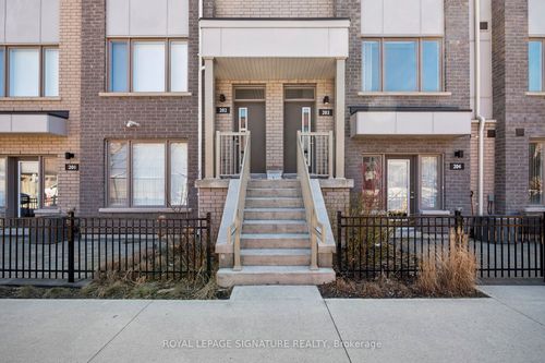 203-1525 Kingston Rd, Pickering, ON, L1V0E9 | Card Image