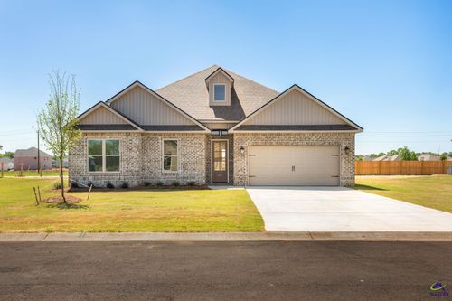 210 Farmland Cir, Perry, GA, 31069-7533 | Card Image
