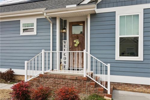 3026 Clinton Ct, Williamsburg, VA, 23188-1270 | Card Image