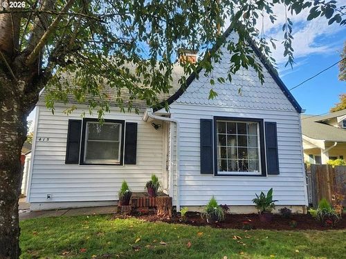 415 Se Roberts Ave, Gresham, OR, 97080-7749 | Card Image