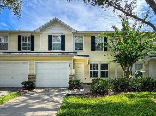 3004 Amber Oak Drive, Townhouse with 2 bedrooms, 1 bathrooms and null parking in Valrico FL | Image 1