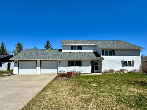 230 Dogwood Dr, Warroad, MN, 56763-3004 | Card Image
