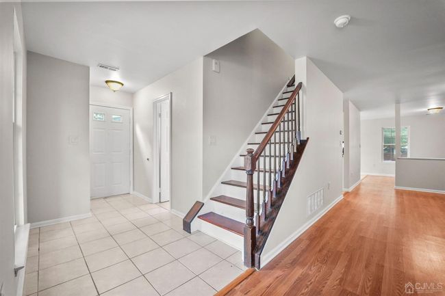 14 Carrie Ct, Townhouse with 3 bedrooms, 3 bathrooms and null parking in Kendall Park NJ | Image 4