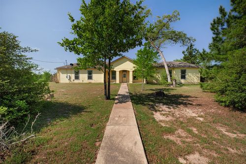 180 Jim Bowie Dr, Paige, TX, 78659-4863 | Card Image