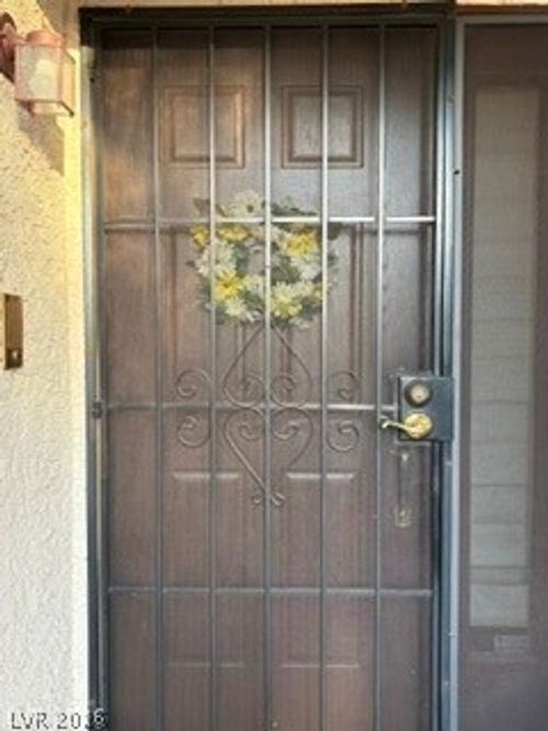 3233 La Mancha Way, Henderson, NV, 89014-3124 | Card Image