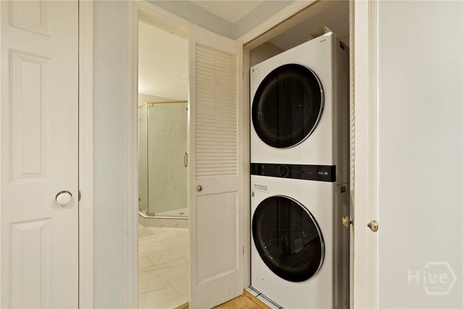 Laundry | Image 27