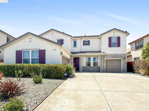 2921 Rio Verde, Bay Point, CA, 94565-7676 | Card Image