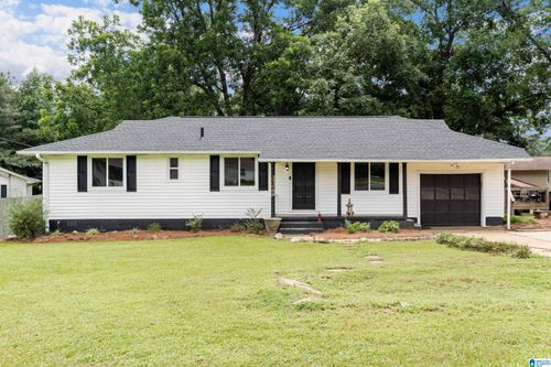 1400 Golden Dr, BESSEMER, AL, 35023-4334 | Card Image