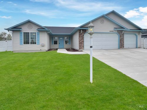 1002 Pintail St, Fruitland, ID, 83619-2804 | Card Image