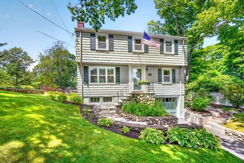 122 Altamont Ave, Melrose, MA, 02176-4204 | Card Image