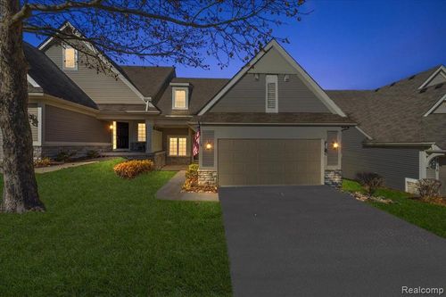 8126 Sequoia Lane, White Lake Twp, MI, 48386 | Card Image