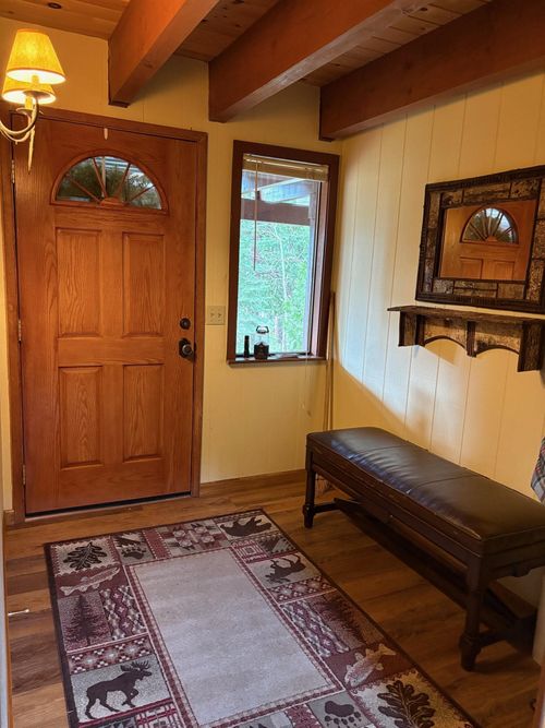 560 Granite Rd, Carnelian Bay, CA, 96140-1904 | Card Image