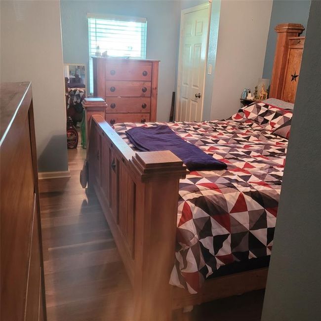 2117 Hickory Ln, House other with 4 bedrooms, 2 bathrooms and 2 parking in Pasadena TX | Image 9