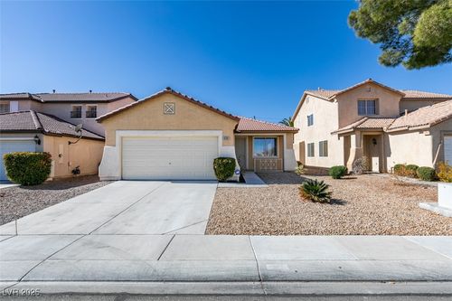 5747 Bear Springs St, North Las Vegas, NV, 89031-5083 | Card Image