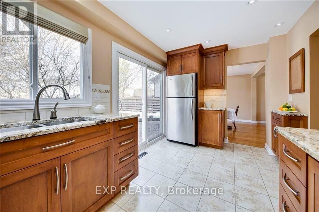 Residential in Barrie (Sunnidale) 4