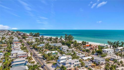 2918 Gulf Dr, HOLMES BEACH, FL, 34217-2146 | Card Image