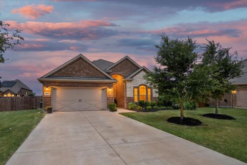 5600 Log Cabin Ct, Midlothian, TX, 76065-2984 | Card Image