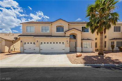 409 N Finch Ridge Avenue, House other with 6 bedrooms, 4 bathrooms and null parking in North Las Vegas NV | Image 2