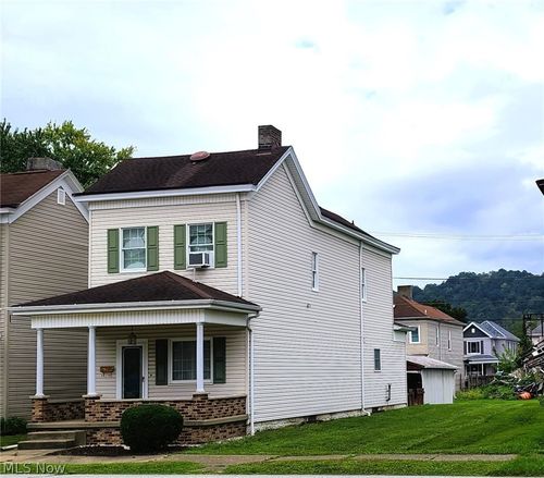 812 S Zane Hwy, Martins Ferry, OH, 43935-2071 | Card Image