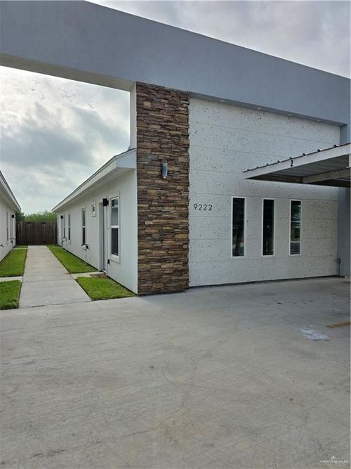 3-9222 N 56th Lane, Mission, TX, 78573 | Card Image