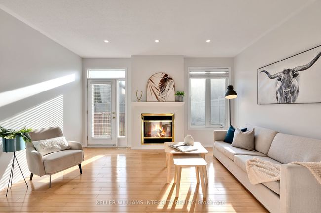 147 Millgreen Cres, House other with 8 bedrooms, 8 bathrooms and 4 parking in Gloucester ON | Image 11