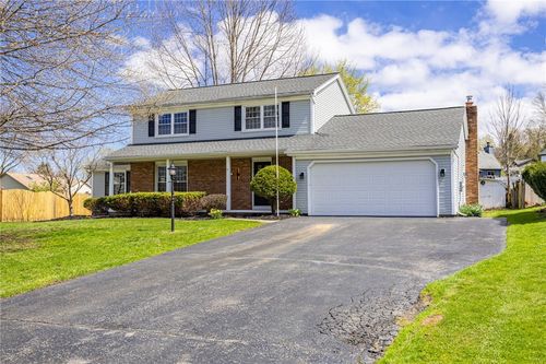 122 Red Hickory Dr, Greece, NY, 14626-4033 | Card Image