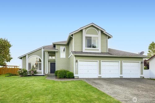 21908 40th Ave E, Spanaway, WA, 98387-6885 | Card Image