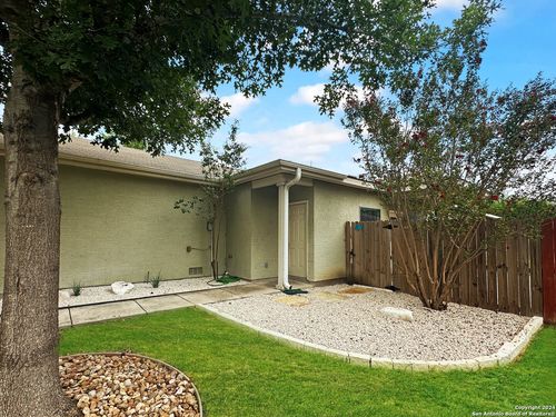b-236 Anne Louise Dr, New Braunfels, TX, 78130-3493 | Card Image