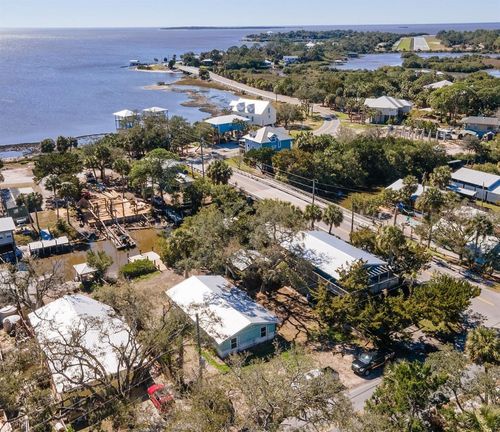 1170 Whiddon Ave, Cedar Key, FL, 32625-4961 | Card Image