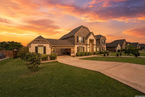 196 Texas Bnd, Castroville, TX, 78009-3466 | Card Image
