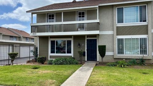 unit-f-3015 Iris Ave, San Ysidro, CA, 92173-5102 | Card Image
