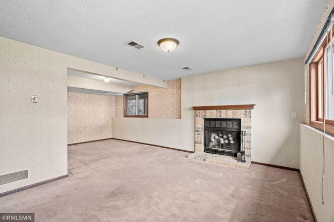 34-web-or-mls-4307 Evergreen Dr-34.jpg | Image 34