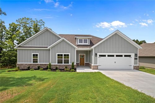 217 Kinross Dr, Bella Vista, AR, 72715-4600 | Card Image