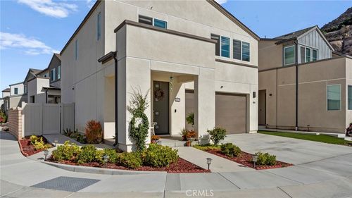 104 Lipizzan Ln, Fallbrook, CA, 92028-6564 | Card Image