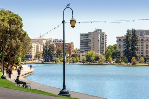 10e-177 177 19th St, Oakland, CA, 94612 | Card Image