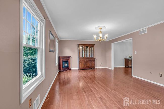 51 Sturbridge Dr, House other with 5 bedrooms, 4 bathrooms and null parking in Piscataway NJ | Image 16