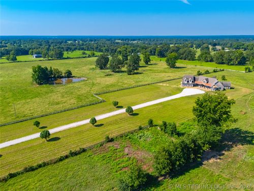 279 Boulder Valley Rd, Idabel, OK, 74745-5245 | Card Image