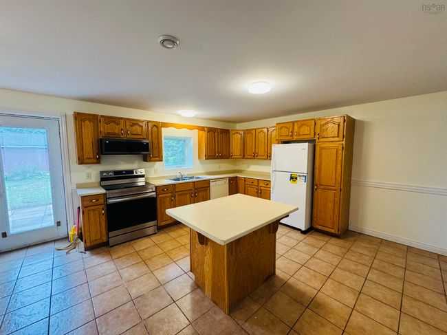 16 - 39/41 Anita Cres, Home with 6 bedrooms, 0 bathrooms and 1 parking in Truro Heights NS | Image 6