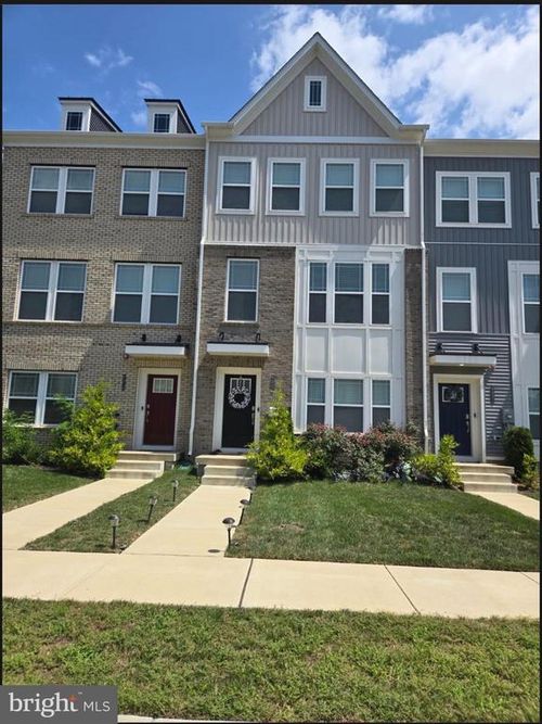 6960 Farragut Dr, BRYANS ROAD, MD, 20616-7004 | Card Image