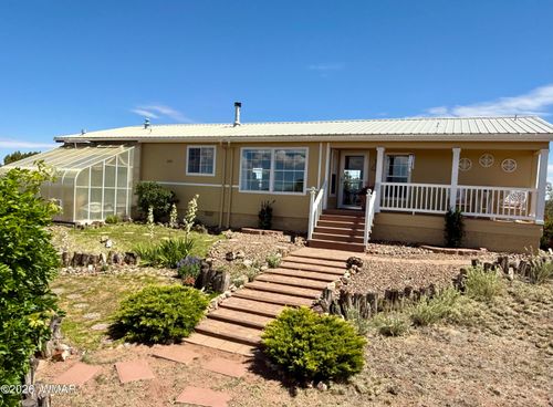 105 Country Ln, Concho, AZ, 85924 | Card Image