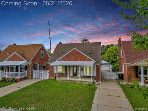 1220 12th St, Wyandotte, MI, 48192-3108 | Card Image