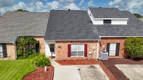 6856 Gail St, Houma, LA, 70364-2695 | Card Image