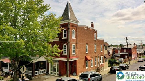 827 N 5th St, Allentown, PA, 18102-1748 | Card Image