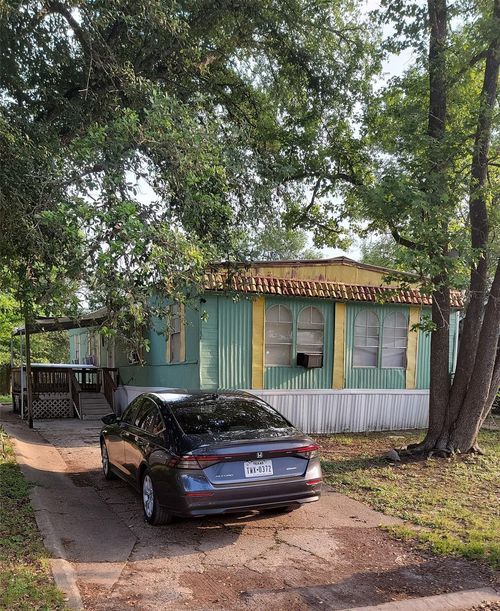 8006 Palo Vista Dr, Houston, TX, 77044-2540 | Card Image