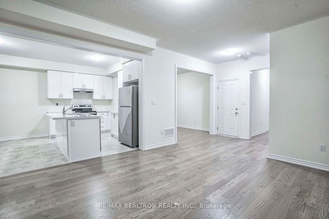 1502 Harker St, House other with 4 bedrooms, 3 bathrooms and 1 parking in Innisfil ON | Image 9