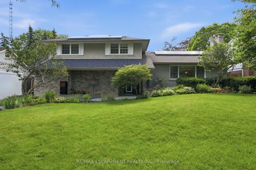 1321 Fairway Crt, Burlington, ON, L7P1M5 | Card Image
