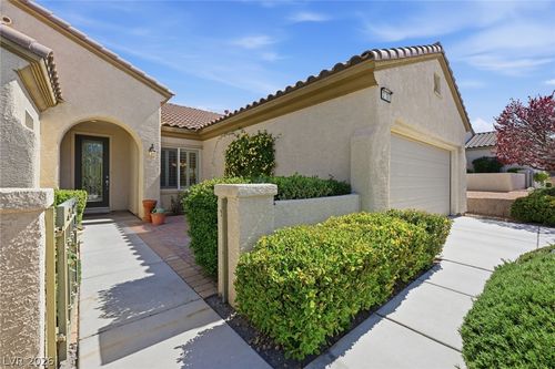 2100 Burtonsville Dr, Henderson, NV, 89044-0135 | Card Image