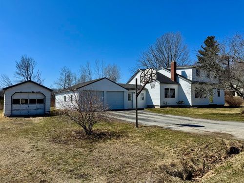 35 School Street, Stockton Springs, ME, 04981 | Card Image