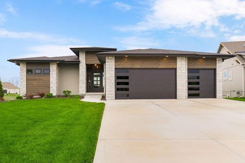 16771 S Twilight Lane, Olathe, KS, 66062 | Card Image