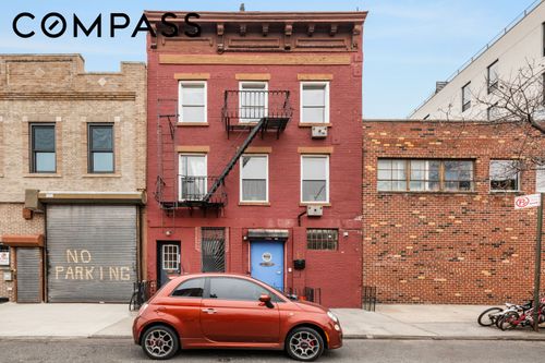 19 Carroll St, Brooklyn, NY, 11231-1335 | Card Image
